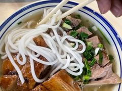 -香辉食馆(新兴路店)