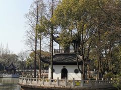 -汇龙潭
