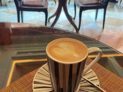 -上海和平饭店维克多咖啡厅 Victor's