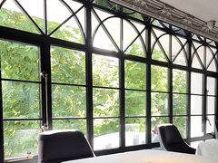 -弦月窗LUNETTE BY AMANDA(复兴路店)