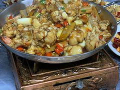 牛蛙爱上虾-小民大排档(光谷店)