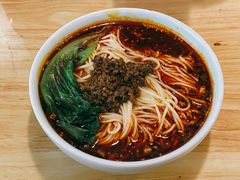 -全牛匠·乐山跷脚牛肉(新中关店)