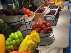 -浅深(世茂滨江精品店)
