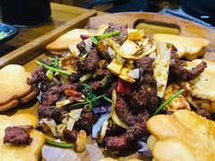 -老东镇啤酒屋海鲜加工·蒸汽海鲜·海鲜烧烤(台东店)