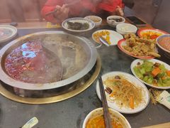 -沸炉重庆老火锅(军事博物馆店)