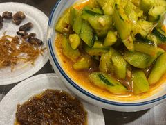 -富正毅三下锅·湘西韵味(天门山索道店)