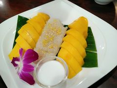 -Dang restaurant (patong phuket)