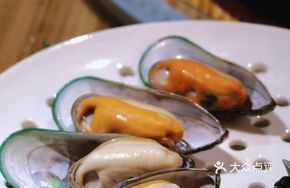 Steamer Mussels