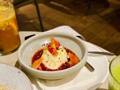 草莓脆粒慕斯-农畉LONFOOD(万象天地店)