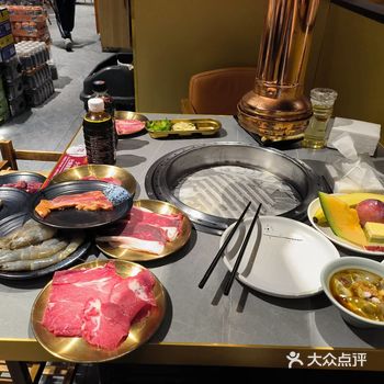 0元玩转这座城 九坂居烤肉自助，自助烤肉猛猛吃肉