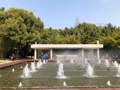 -上海市龙华烈士陵园