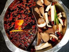 -纸盐河码头火锅(十八梯店)