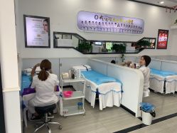 -蕾特恩专业祛痘·皮肤管理