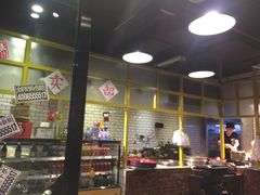 -何氏串串香火锅(翠亨店)