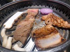-木槿花韩式炭烤·熟成肉工坊(孙文东路店)