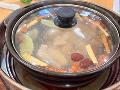 -濠轩阁特色生蚝火锅总店
