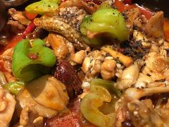 -云海肴·汽锅鸡·云南菜(天山百盛优客店)