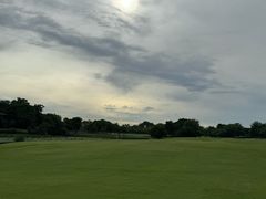 -Thana City Country Club