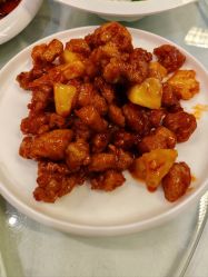 -鑫淼餐饮娱乐中心(江东街店)