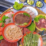    东莞下坝坊美食｜院子里地摊火锅初体验