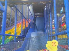 -蓝精灵乐园·世茂精灵之城主题乐园