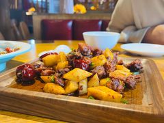 -隔壁老王·家常云南菜(花巷店)