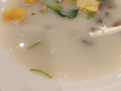 -大脸鸭记鸭血粉丝·小锅米线(水游城店)