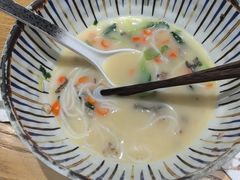 -鲜越鲜鱼粉(财富购物中心店)