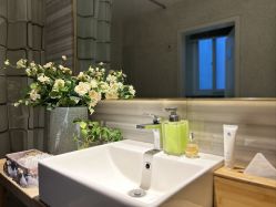 -香秀空间科技抗衰·美容中心