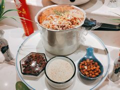 -有红鸡毛店·川菜(建设路店)