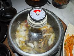 -芸山季·云南山珍菌火锅(人民广场来福士店)