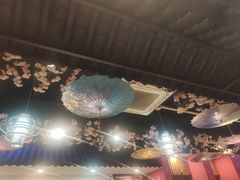 -老街烧烤大排档·地道湖北菜·龙虾馆(汉口火车站店)
