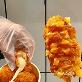 在青岛吃过就念念不忘的米热狗️ 终于开来昆明了！