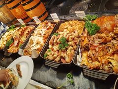 德式脆皮猪肘-北京希尔顿逸林酒店-逸轩西餐厅-自助餐厅