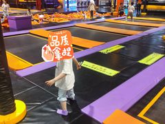 -Tenker Club弹刻极限主题公园 · 蹦床 · 团建 · 生日派对(大关店)