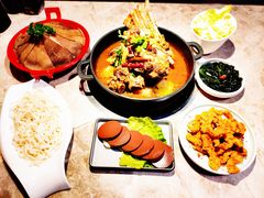 -沪小胖小龙虾(淮海中路旗舰店)