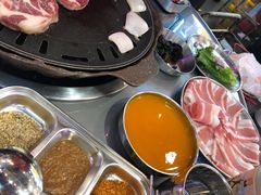 -玄希浪漫厨房·韩料烤肉(湖滨银泰in77店)