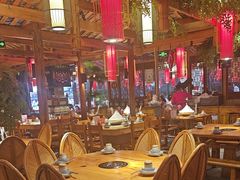 -野山舂·贵州现舂酸汤牛肉(鸿通城店)