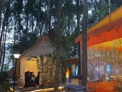 -二荆条·蜀鲜汇城市森林火锅