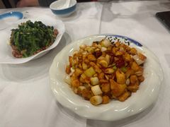 -鑫巴蜀小镇 · 水煮鱼专研店(玉桥店)