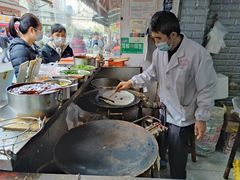 -正宗杂粮煎饼香软鸡蛋饼
