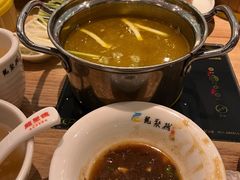 -龙聚德北京烤鸭(沙坪坝华宇A馆店)