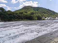 -渔梁坝