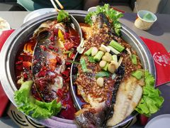 -集草轩·重庆麻辣烤鱼(西湖道店)
