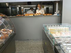 -巴黎优朵烘焙馆(菱角湖壹号店)