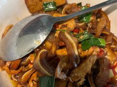 -湘力力小院·鱼汤泡饭(枫林路店)