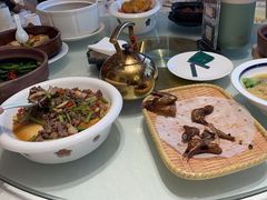 -五谷芳乳鸽王(海景店)