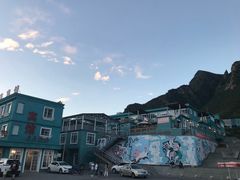 -百里峡七彩艺术小镇