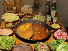-壹兆圆重庆火锅手工炒底料(长白格林玫瑰湾店)
