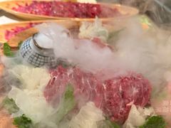 -左庭右院鲜牛肉火锅(金山万达店)